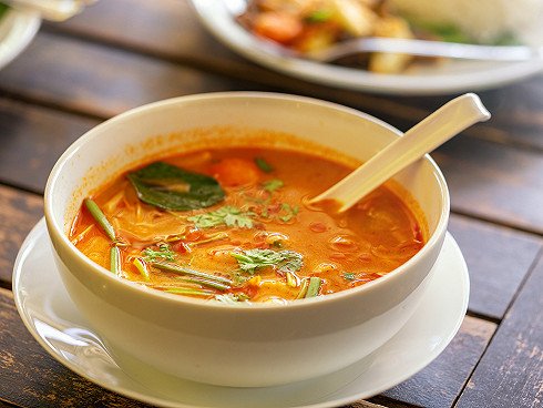 Soupe thaï express : la recette ultra facile avec un bouillon cube
